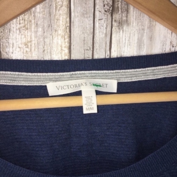 Victoria's Secret Navy Long Sleeve Tee - Picture 4 of 4
